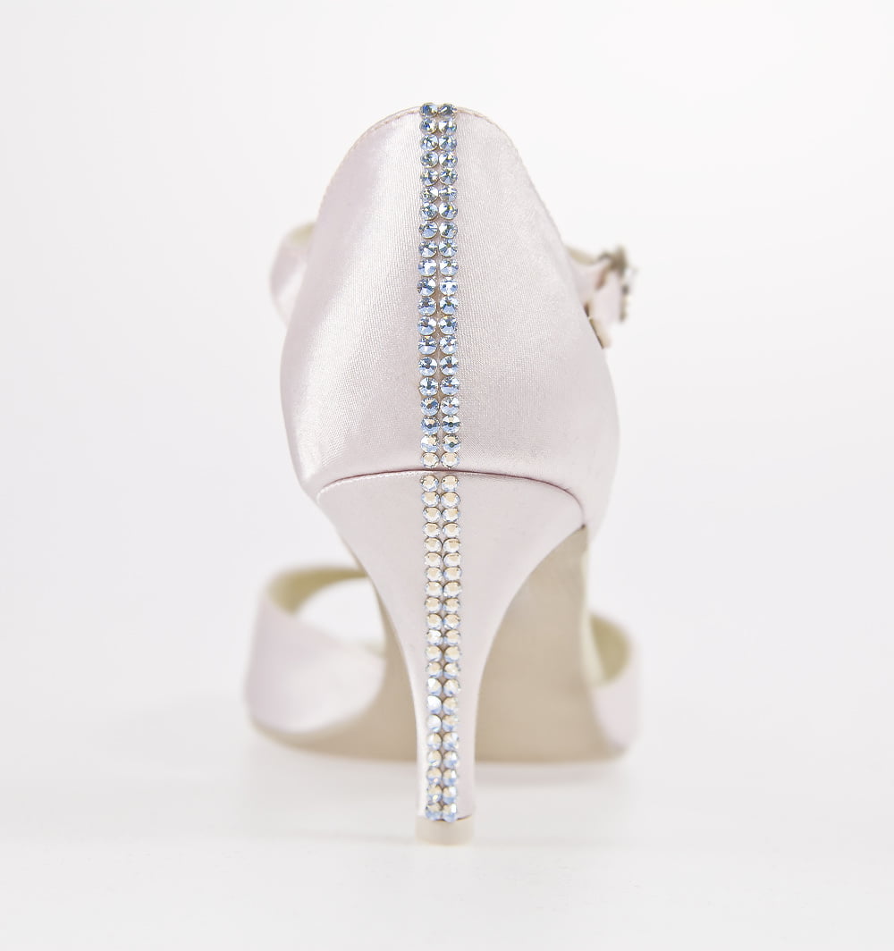 Podwójna pionowa kreska